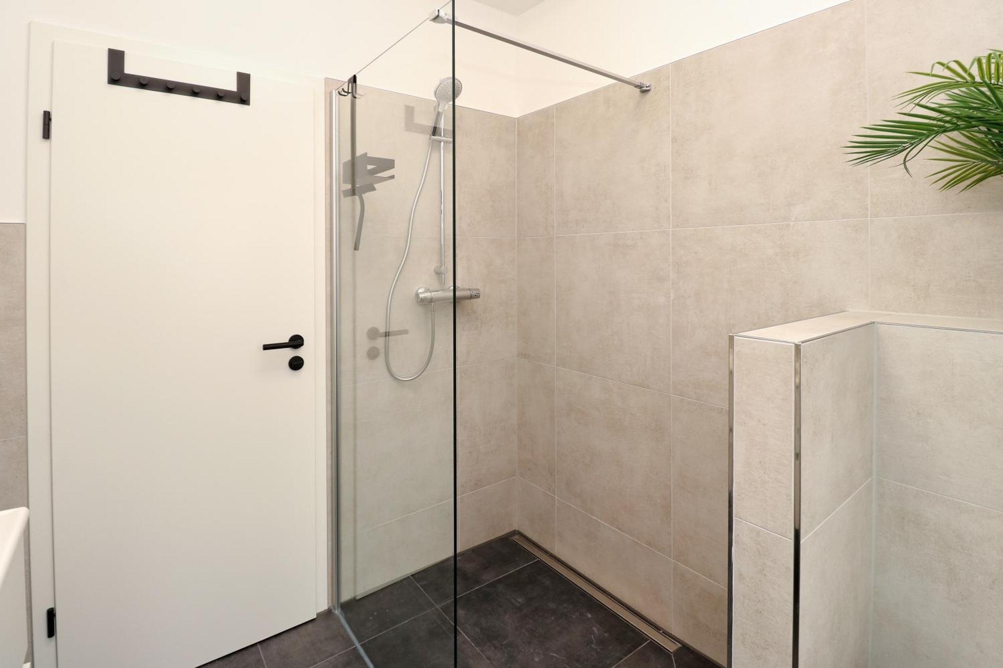 Lightplace - Moderne Apartments In Braunschweig - Balkon - Netflix - Am Kanal ภายนอก รูปภาพ
